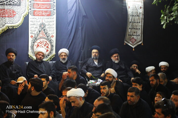 مراسم عزاداری دهه اول ماه صفر در بیت مرحوم آیت‌الله شاه آبادی