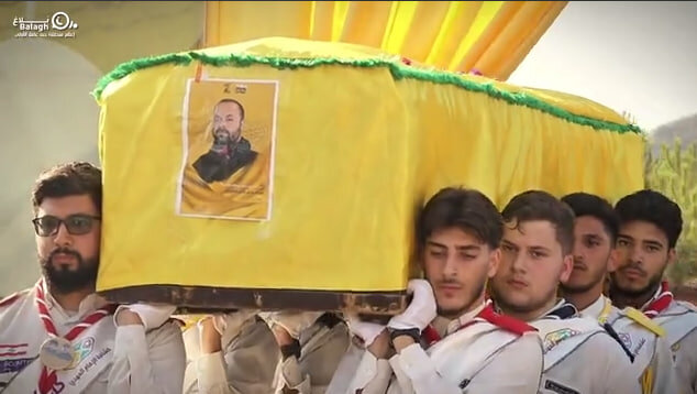 فيديو | تشييع الشهيد محمد فادي شعيتو "منتظر"، في بلدة الطيري جنوب لبنان