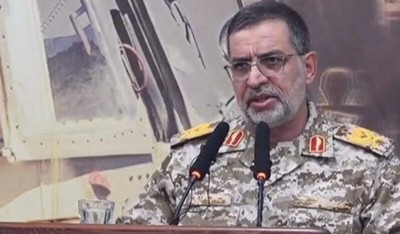 Devrim Muhafızları: Füze operasyonları devam etseydi İsrail yoktu