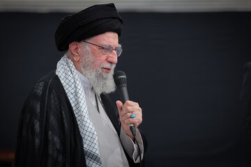 نمایه سخنان رهبر انقلاب در مراسم چهلمین روز شهدای جنگ تحمیلی ۱۲ روزه