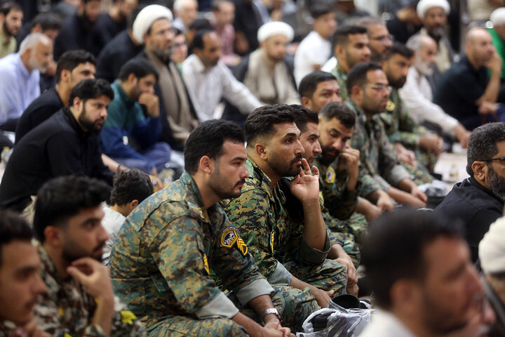 گزارش تصویری | گرامیداشت شهدای پدافند هوایی ارتش در حرم بانوی کرامت