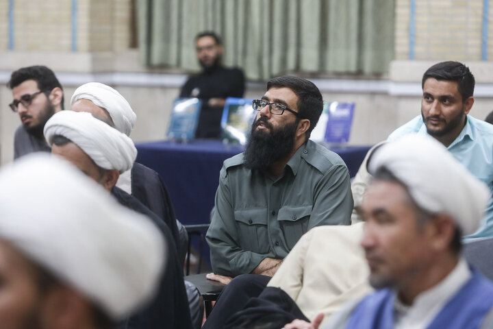 قرير مصور/ إزاحة الستار عن کتاب «دروس في الجبر و الإختیار» للعلامئ السبحانی