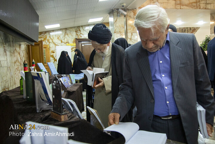 آیین رونمایی از آثار فرهنگی و هنری اربعین