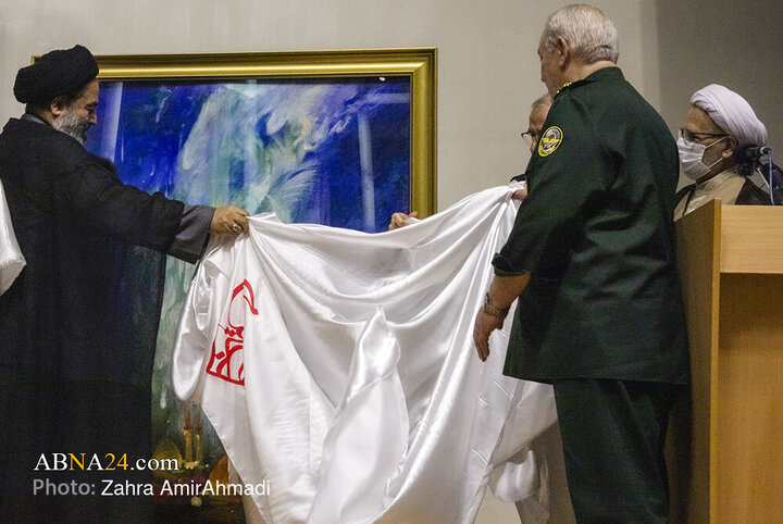 آیین رونمایی از آثار فرهنگی و هنری اربعین