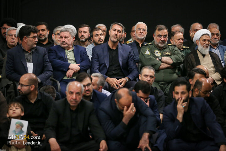 بزرگداشت شهدای جنگ تحمیلی ۱۲ روزه با حضور رهبر معظم انقلاب