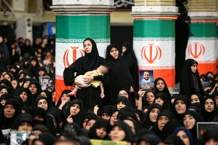 بزرگداشت شهدای جنگ تحمیلی ۱۲ روزه با حضور رهبر معظم انقلاب