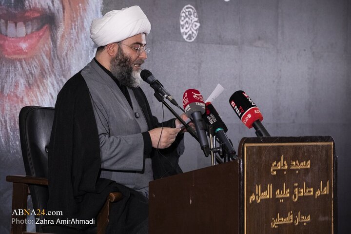 مراسم بزرگداشت شهیدان هنیه و سرلشکر ایزدی