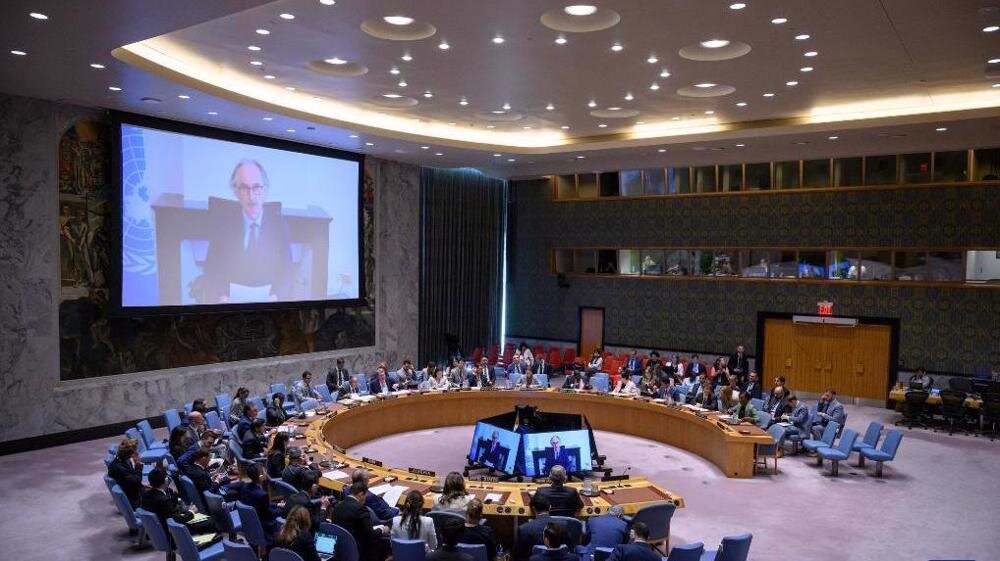 Izaslanik UN-a za Siriju izražava zabrinutost zbog upotrebe sile i opsežnih kršenja prava pod vlašću HTS-a