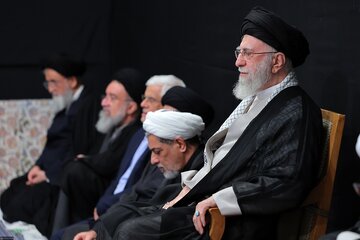 12روزہ جنگ کے شہیدوں کی 40ویں کی تقریب سے امام خامنہ ای کا خطاب