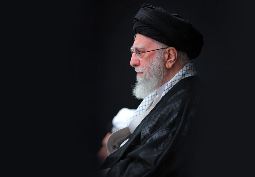 Serokê Şoreşa Îslamî got:"Dijmin bibîne, em ê Îran bi ser bilindî û şerefê ber bi pêş ve bibin. Komara Îslamî nîşan da ku bingehên wê xurt in."