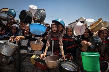 Informe fotográfico |   Hambre y caos desgarrador en Gaza