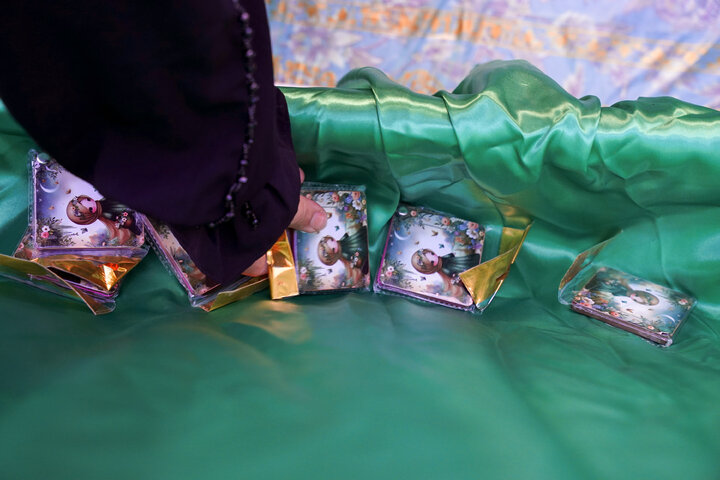 تقرير مصور/ إقامة مائدة السيدة رقية (س) في مدينة مشهد