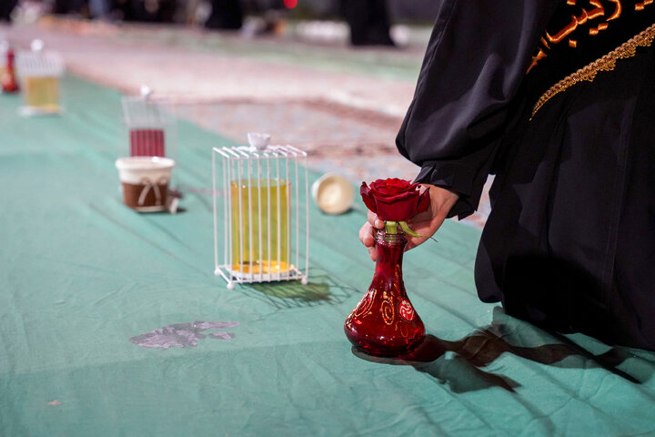 تقرير مصور/ إقامة مائدة السيدة رقية (س) في مدينة مشهد