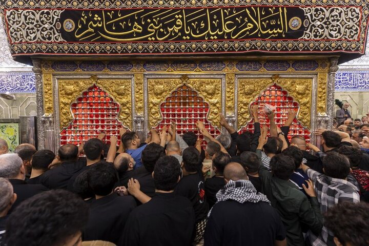 أجواء ليلة الجمعة الأولى من شهر صفر في مرقد أبي الفضل العباس (ع)