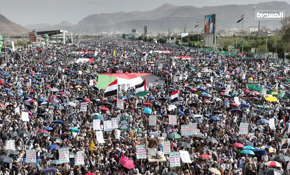 تظاهرات مردم یمن در محکومیت جنایت‌های جنگی رژیم صهیونیستی
