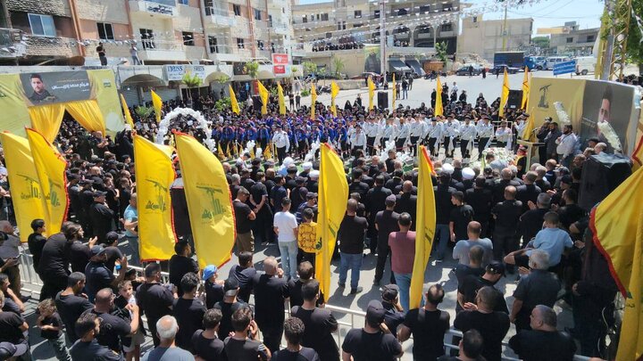 حزب الله وجماهير المقاومة يشيّعون الشّهيد هيثم ادريس في مدينة بنت جبيل