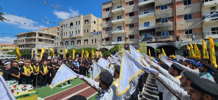 حزب الله وجماهير المقاومة يشيّعون الشّهيد هيثم ادريس في مدينة بنت جبيل