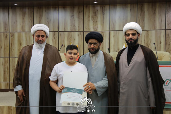 تقرير مصور/ برعاية مركز التبليغ القرآني الدولي.. حفل ختام البرنامج الصيفي العاشر للدورات القرآنية في قم