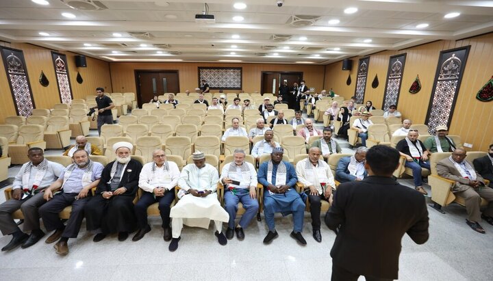 تقرير مصور/ زيارة ميدانية لضيوف مؤتمر (نداء الأقصى الدولي الرابع) إلى صروح العتبة الحسينية التعليمية والصحية