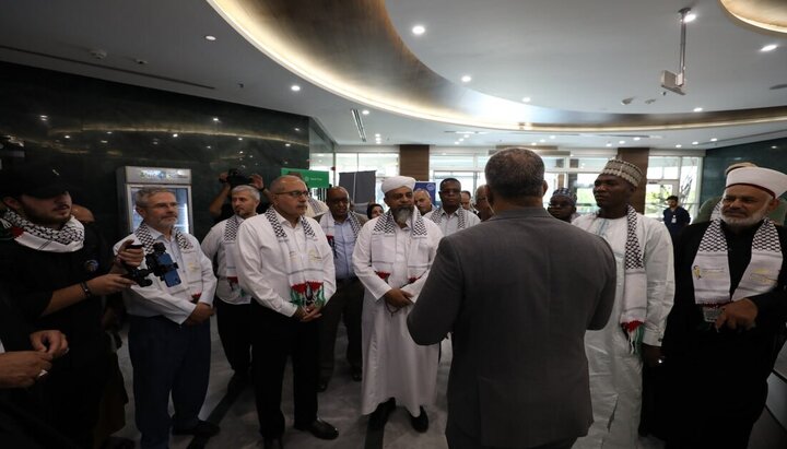 تقرير مصور/ زيارة ميدانية لضيوف مؤتمر (نداء الأقصى الدولي الرابع) إلى صروح العتبة الحسينية التعليمية والصحية