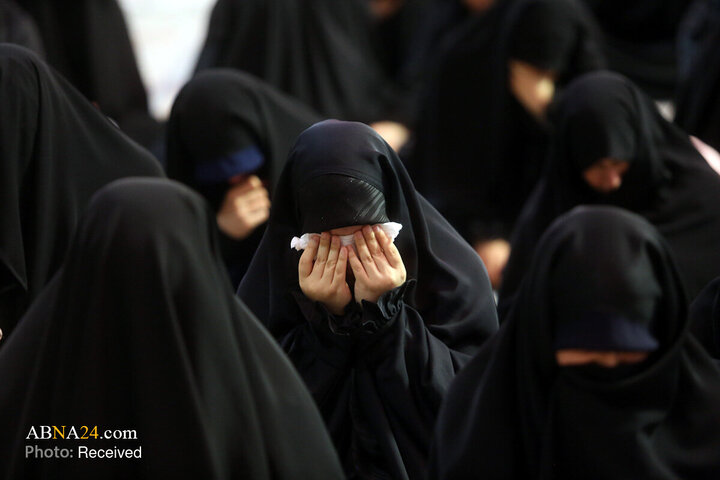 بدرقه خادمان موکب حرم حضرت معصومه (س) در عمود ۱۰۸۰