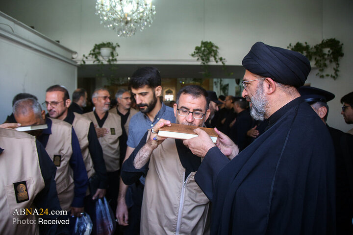 گزارش تصویری | بدرقه خادمان موکب حرم حضرت معصومه (س) در عمود ۱۰۸۰