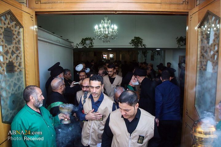 بدرقه خادمان موکب حرم حضرت معصومه (س) در عمود ۱۰۸۰