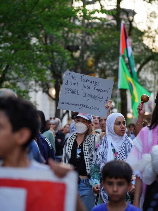 مظاهرة حاشدة في مدينة أوتاوا الكندية نصرة لفلسطين