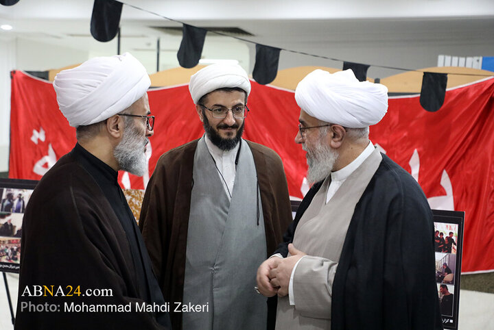 بازدید دبیرکل مجمع جهانی اهل‌بیت(ع) از نمایشگاه «اربعین در قاب تصویر»