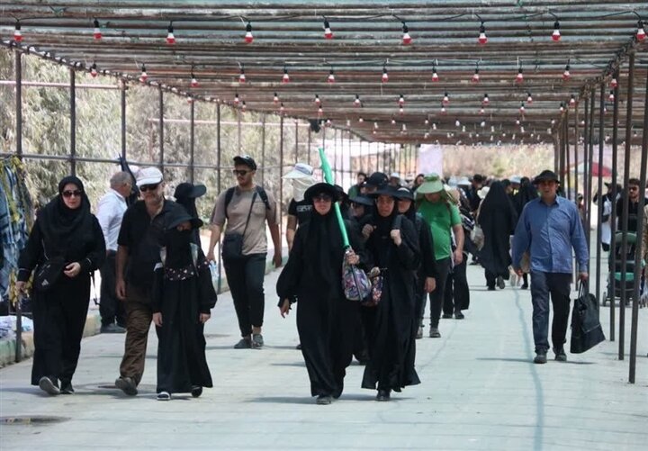 مرز خسروی؛ نزدیک‌ترین راه زمینی به کاظمین و سامرا / افزایش چشمگیر ظرفیت مرز خسروی در اربعین حسینی