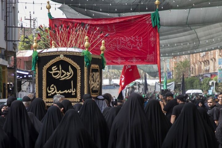 تشييع النعش الرمزي للإمام الحسن (عليه السلام) في كربلاء المقدسة