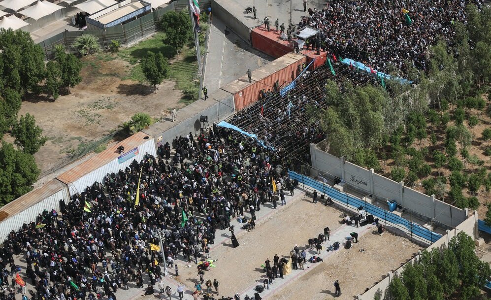 أكثر من 162 ألف زائر توجهوا إلى العراق عبر منفذ مهران الحدودي لأداء زيارة الأربعين