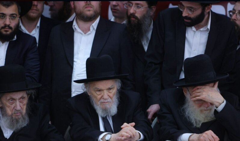 Haredi liderlerden itaatsizlik çağrısı