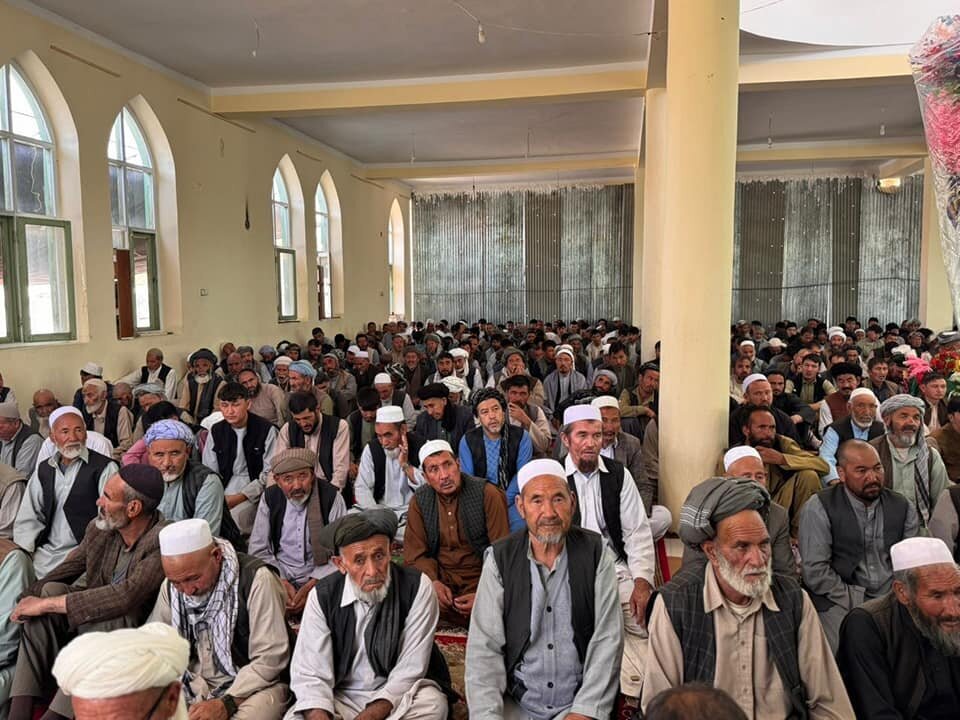 Salat Jumat Pemersatu di Dua Masjid Utama Bamiyan Afghanistan dengan Tema Budaya Asyura