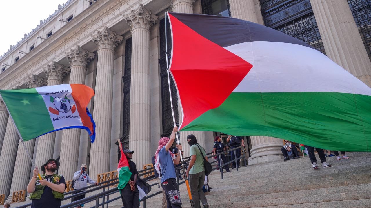 راهپیمایی اهالی نیویورک در اعتراض به نسلکشی رژیم صهیونی در غزه + تصاویر