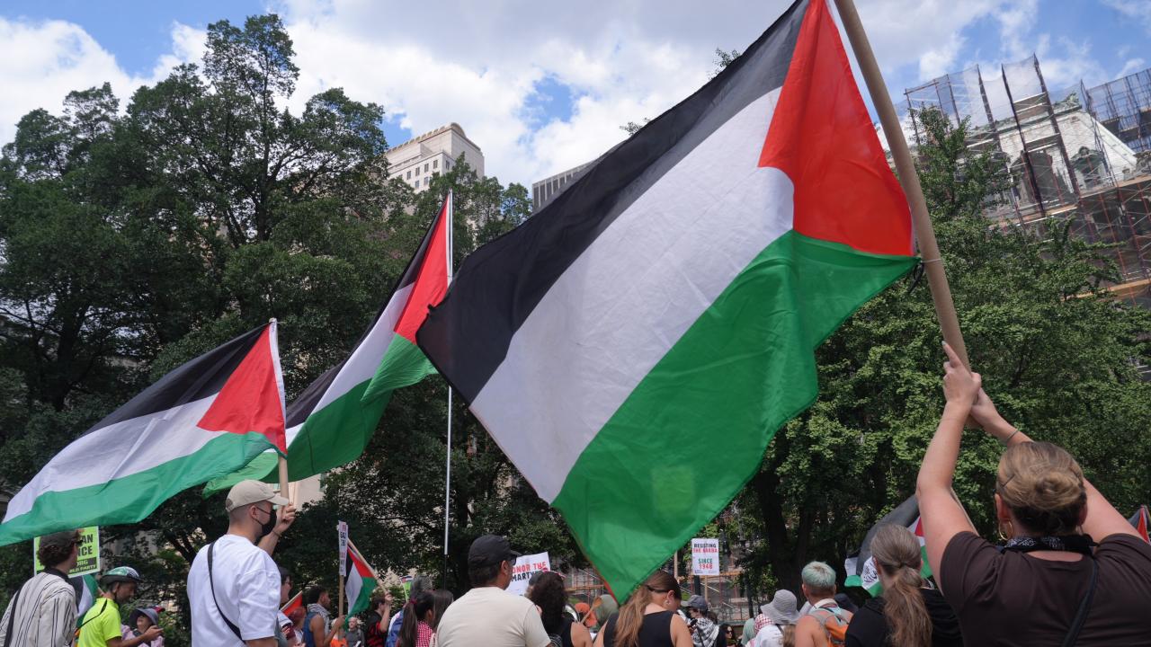 راهپیمایی اهالی نیویورک در اعتراض به نسلکشی رژیم صهیونی در غزه + تصاویر