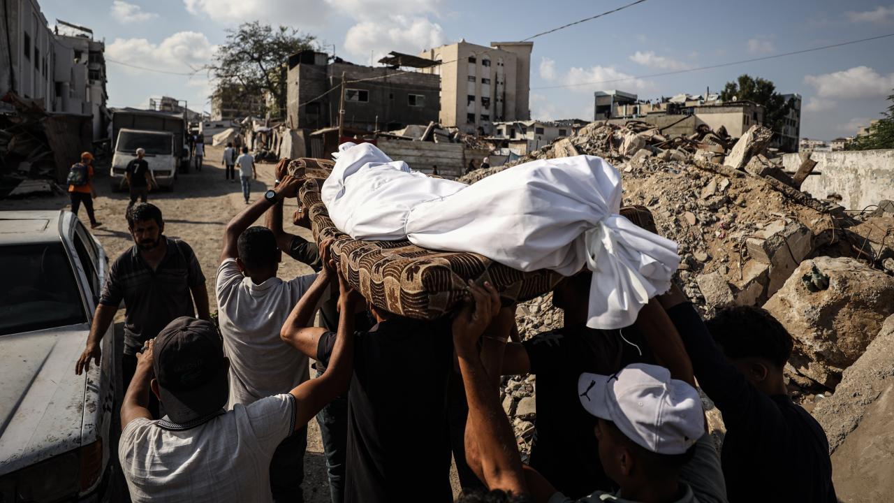 شهادت چندین فلسطینی در حمله رژیم صهیونی به صف توزیع غذا + تصاویر