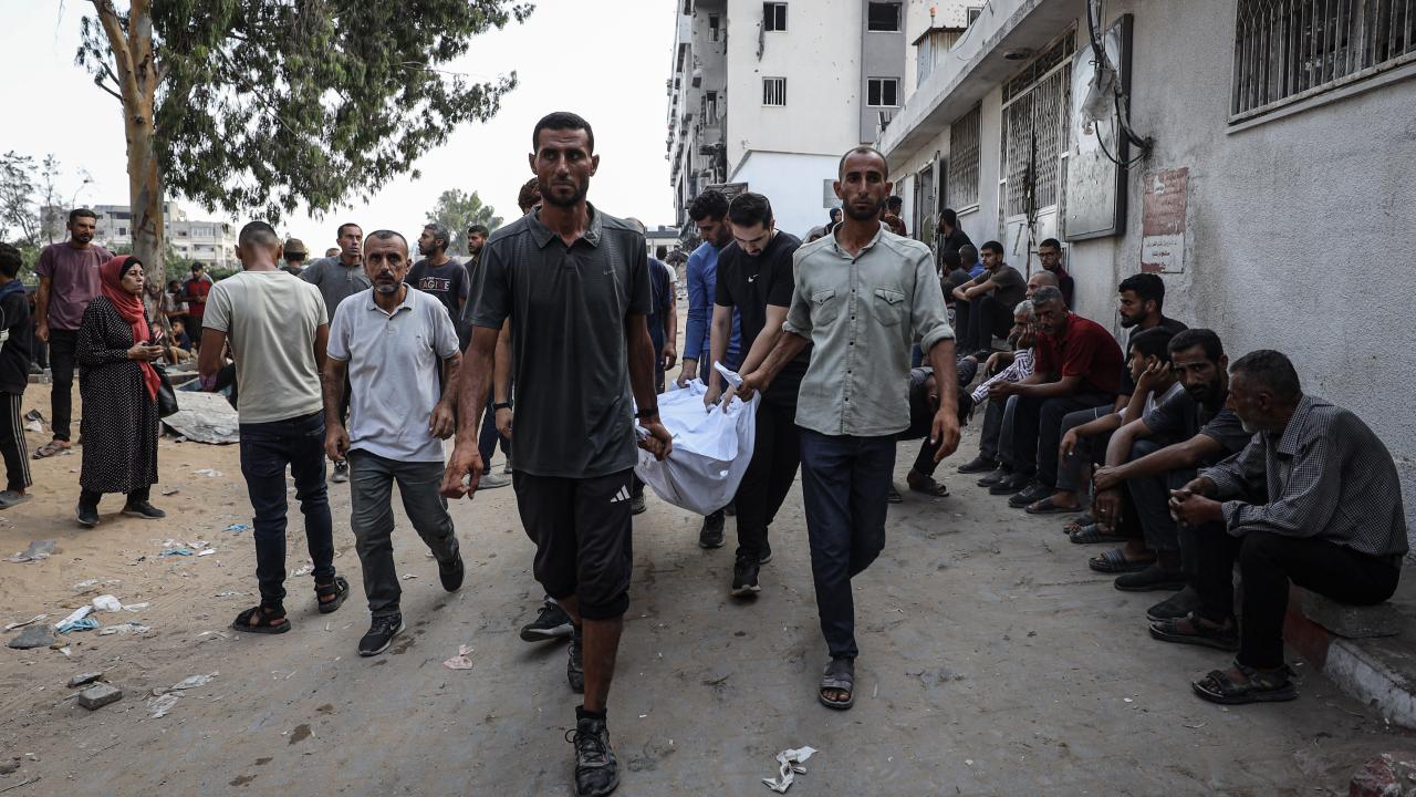 شهادت چندین فلسطینی در حمله رژیم صهیونی به صف توزیع غذا + تصاویر