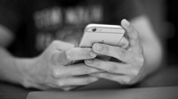 İnternet asılılığından necə qurtulmaq olar?