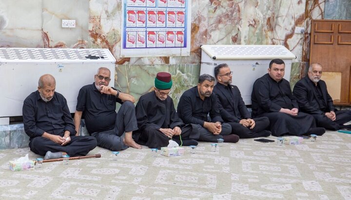 تقرير مصور/ العتبة الحسينية تقيم مجلس عزاء في الصحن الحسيني بمناسبة ذكرى استشهاد الإمام الحسن المجتبى(ع)