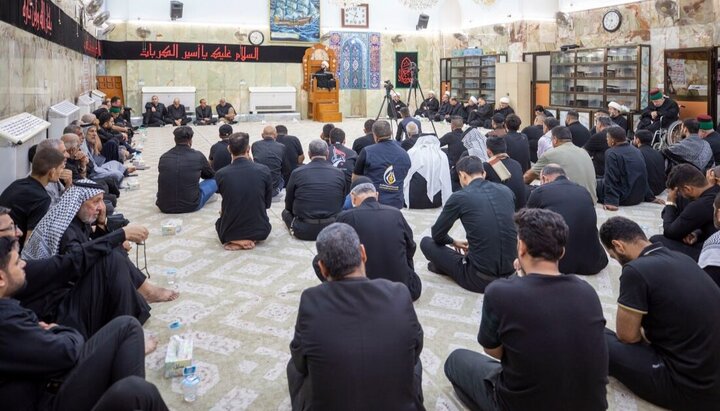 تقرير مصور/ العتبة الحسينية تقيم مجلس عزاء في الصحن الحسيني بمناسبة ذكرى استشهاد الإمام الحسن المجتبى(ع)