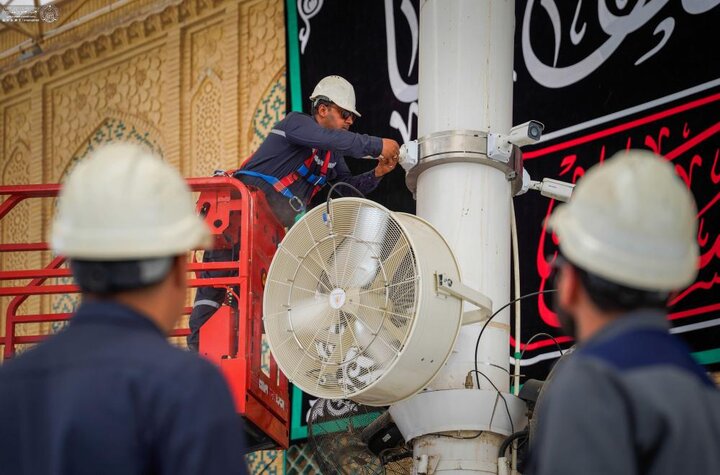 تقرير مصور/ نصب 47 جهازًا لبَثّ الإنترنت بالمجّان في صحن الإمام علي (ع) خدمةً لزوار الأربعين الحسيني
