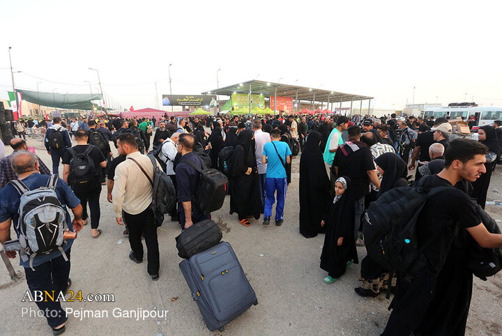 Foto / Mihran Kapısında Ziyaretçilerin Atmosferi