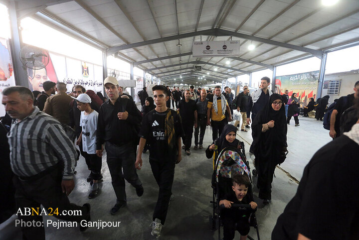 Foto / Mihran Kapısında Ziyaretçilerin Atmosferi