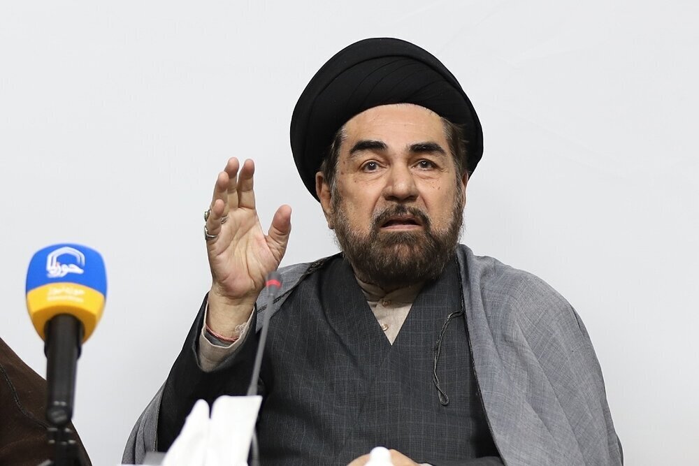 Indian Shia scholar slams media over false reports on Ayatollah Khamenei