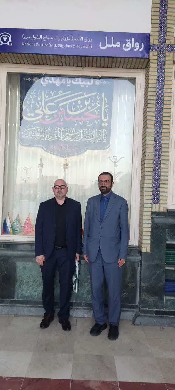 هیئت روسی از حرم مطهر رضوی بازدید کرد/ بررسی زمینه‌های همکاری فرهنگی و گردشگری