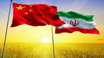 ایران چین کا امریکی بحری محاصرہ توڑ کر رکھ دے گا