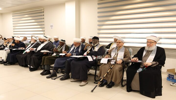 تقرير مصور/ لجان علمية تبحث نصرة فلسطين بمؤتمر نداء الأقصى الدولي في كربلاء