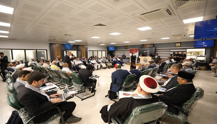 تقرير مصور/ لجان علمية تبحث نصرة فلسطين بمؤتمر نداء الأقصى الدولي في كربلاء