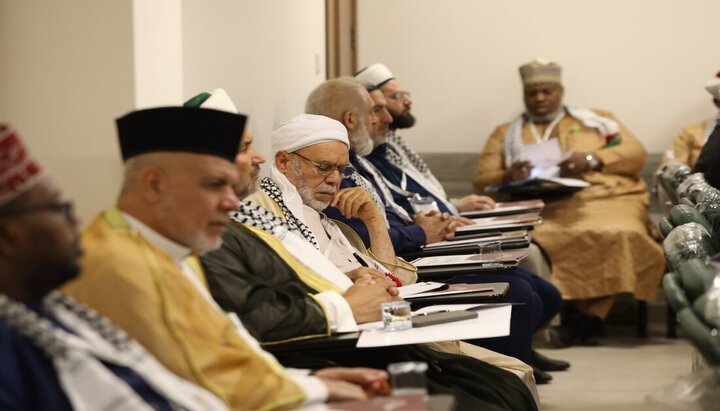 تقرير مصور/ لجان علمية تبحث نصرة فلسطين بمؤتمر نداء الأقصى الدولي في كربلاء